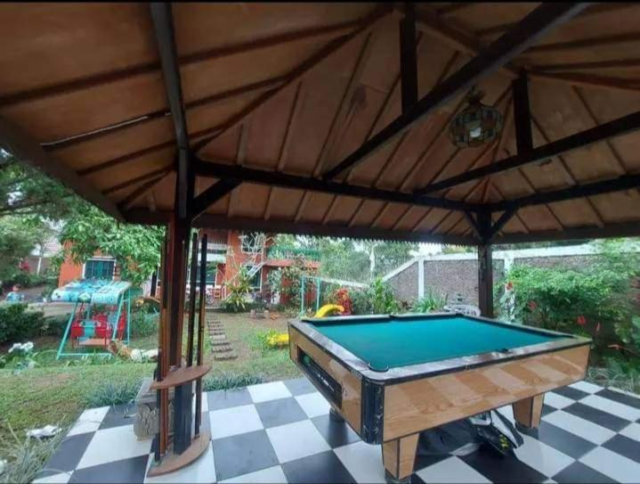 Villa Sentebale Bogor Exteriör bild