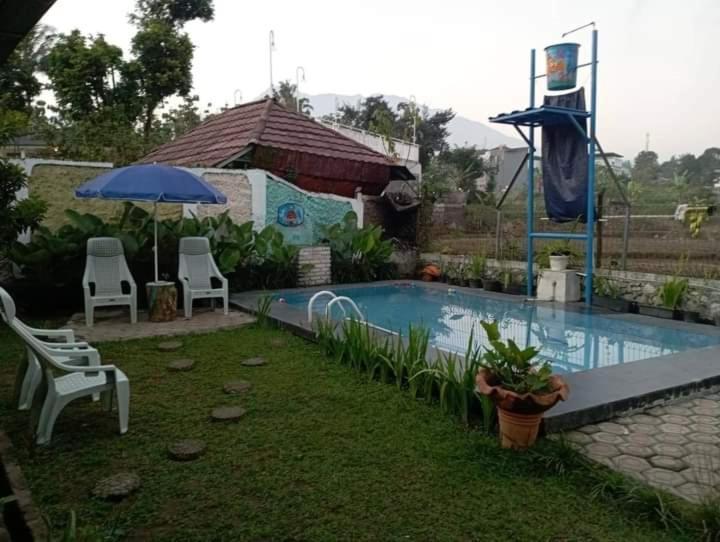 Villa Sentebale Bogor Exteriör bild